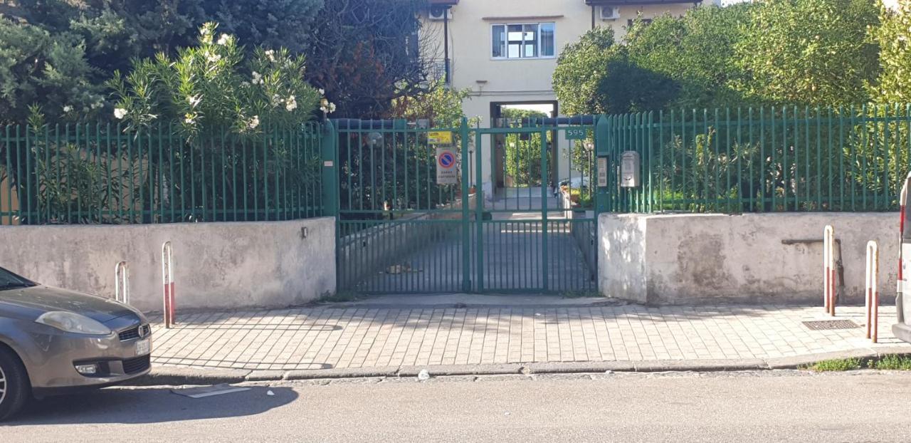 Appartamento In Villa Alle Falde Del Vesuvio Nápoles Exterior foto