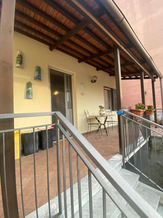 Appartamento In Villa Alle Falde Del Vesuvio Nápoles Exterior foto